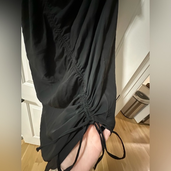 Abercrombie & Fitch Asymmetrical Ruched Dress - Picture 3 of 11